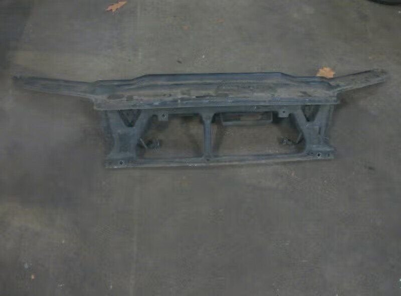VOORFRONT Volvo XC70 (SZ) (01-2000/08-2007), Gebruikt, Info@volvocars.com, Ophalen of Verzenden, Volvo