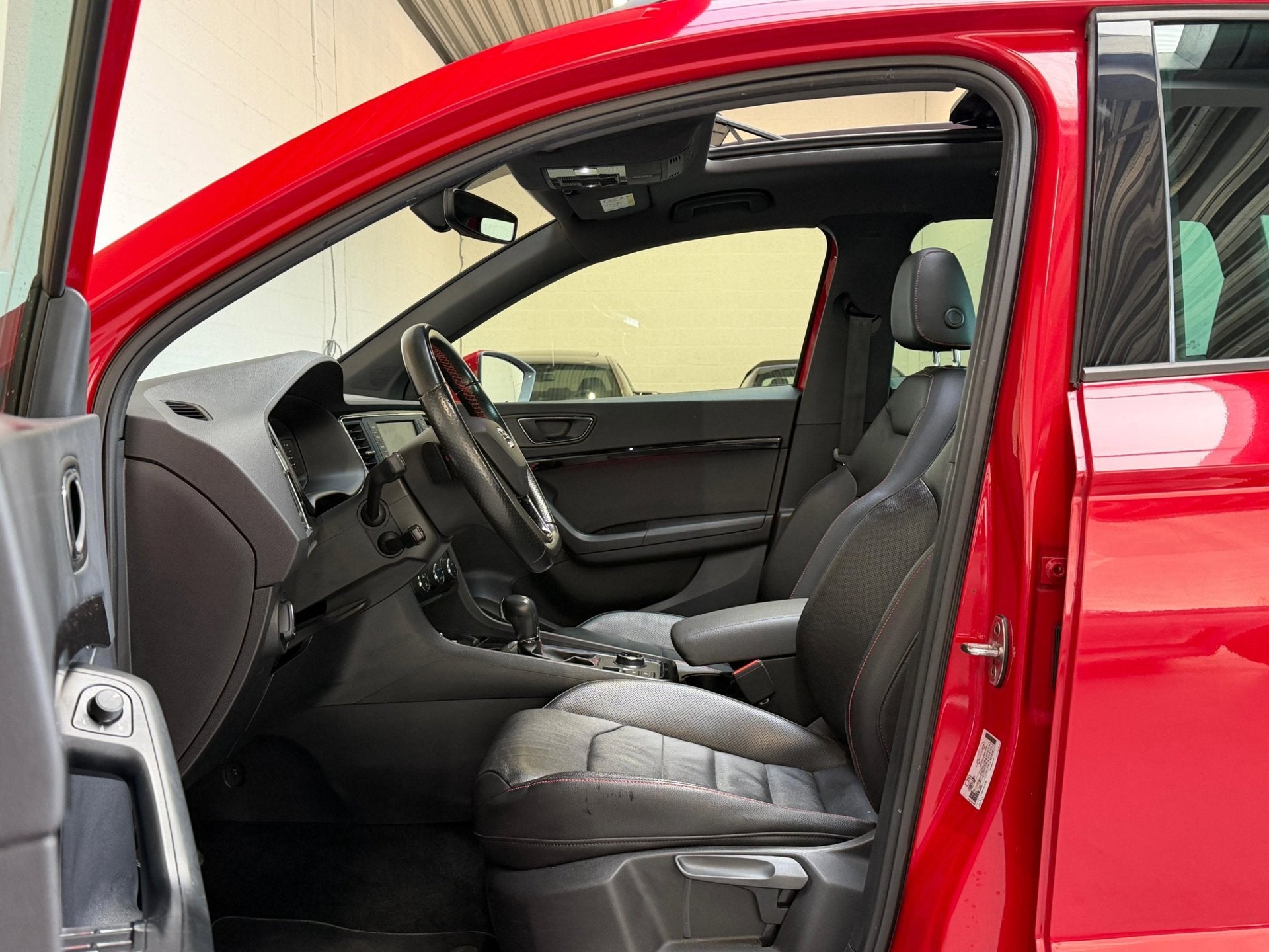 Seat Ateca 2.0 TSI FR 4DRIVE - PANO - 190PK - LEER - VIRTUAL, Auto's, Seat, Automaat, Gebruikt, Zwart, 1984 cc