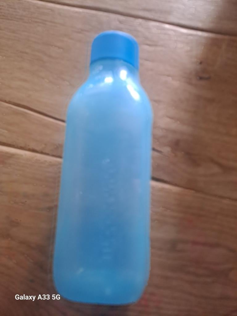 Tupperware fles 1 liter. Is gebruikt, Ophalen of Verzenden, Gebruikt