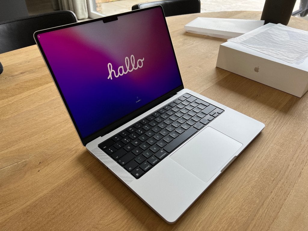 MacBook Pro 14" M1 Pro (2021) | 16GB RAM | 1TB SSD, 1 TB of meer, Gebruikt, Qwerty, Overige groottes