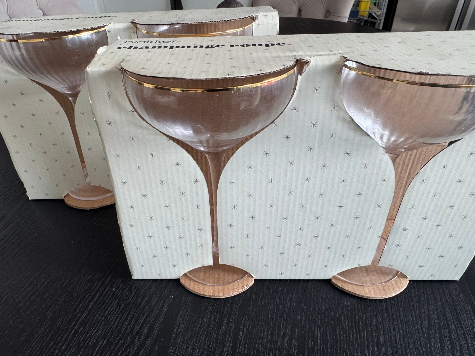 Blokker 4x champagne glazen nieuw in doos, Ophalen, Nieuw, Overige typen