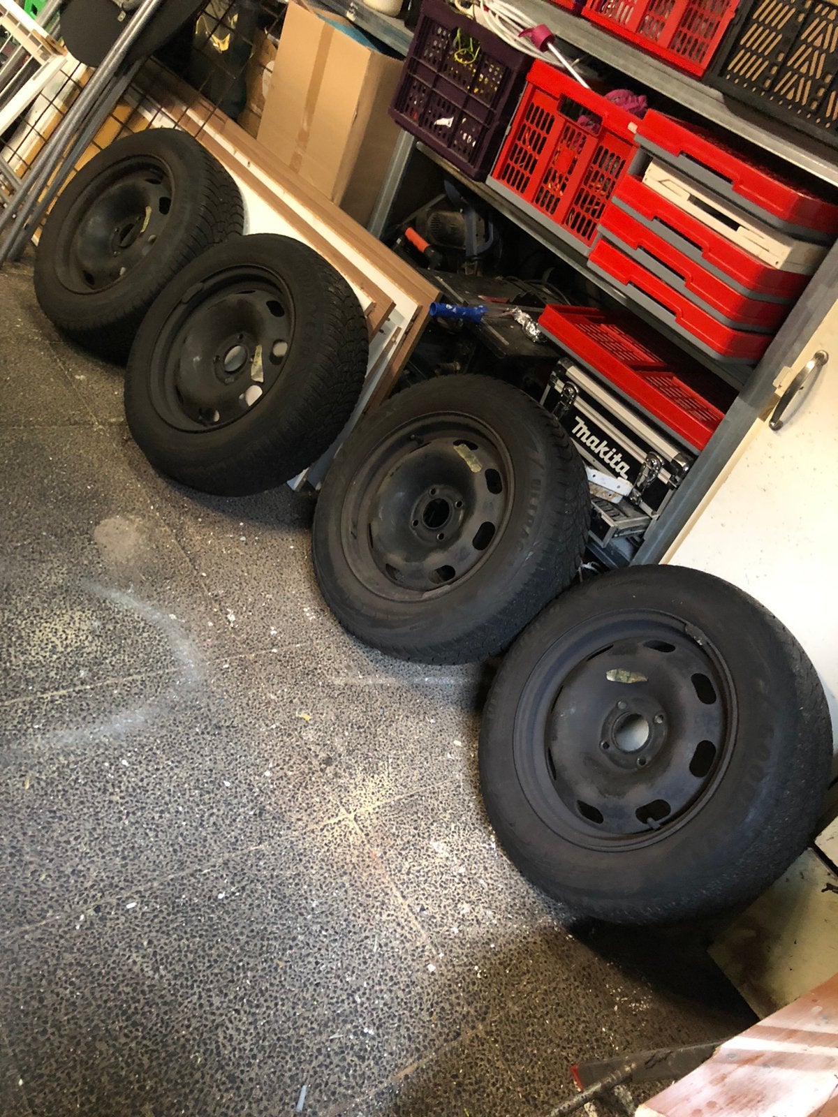 Winterbanden met velg 4x108, Ophalen