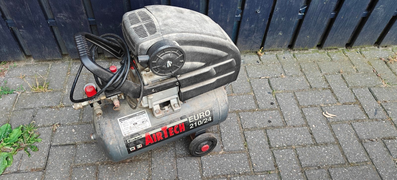 Einhell Airtech EURO 210/24 compressor - lekt lucht, Ophalen, Gebruikt, 6 tot 10 bar, 25 tot 100 liter