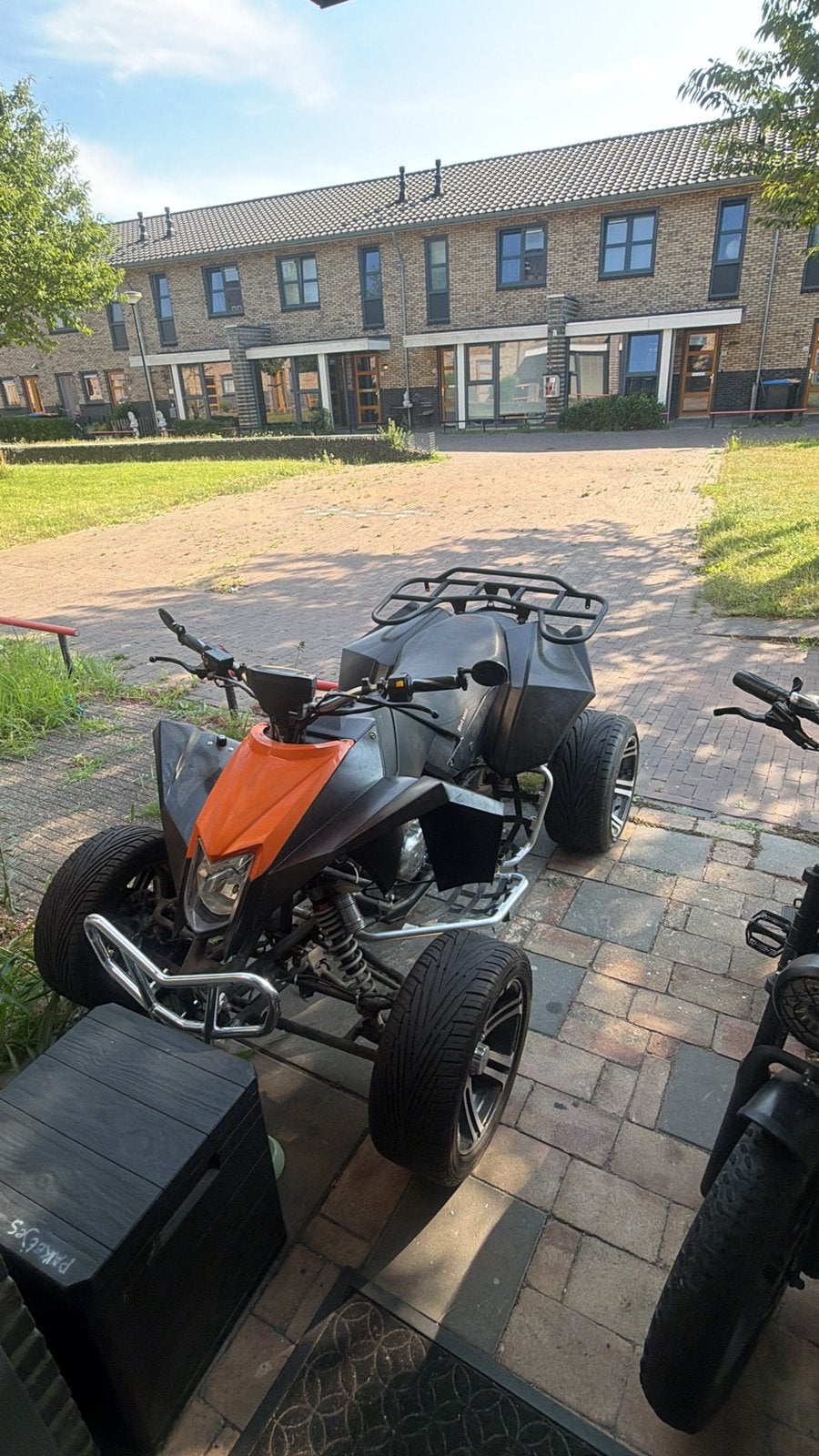 Egl mad max, Ophalen