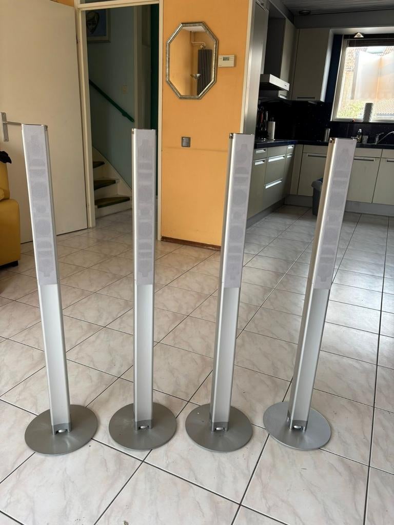 Set van 4 zuil speakers / home cinema luidsprekers aluminium, Ophalen, Gebruikt, Front, Rear of Stereo speakers, Sony