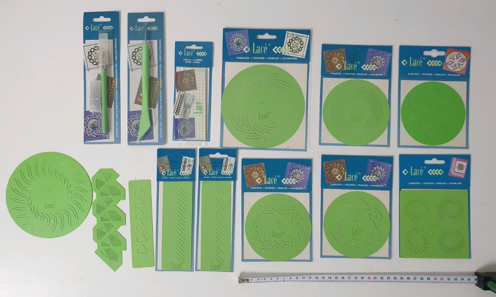 Grote collectie Lacė sjablonen / snijmallen en gereedschap, Hobby en Vrije tijd, Ophalen of Verzenden, Nieuw, Overige thema's