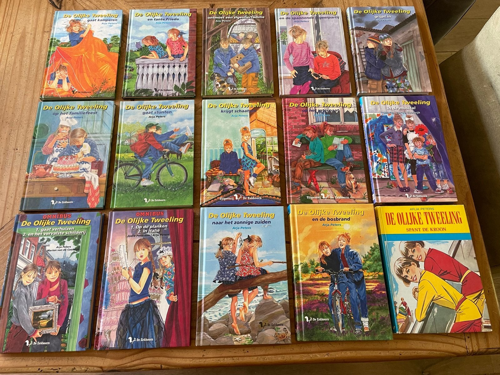 Grote collectie De Olijke Tweeling boeken - Diverse titels, Boeken, Kinderboeken | Jeugd | onder 10 jaar, Gelezen, Fictie algemeen