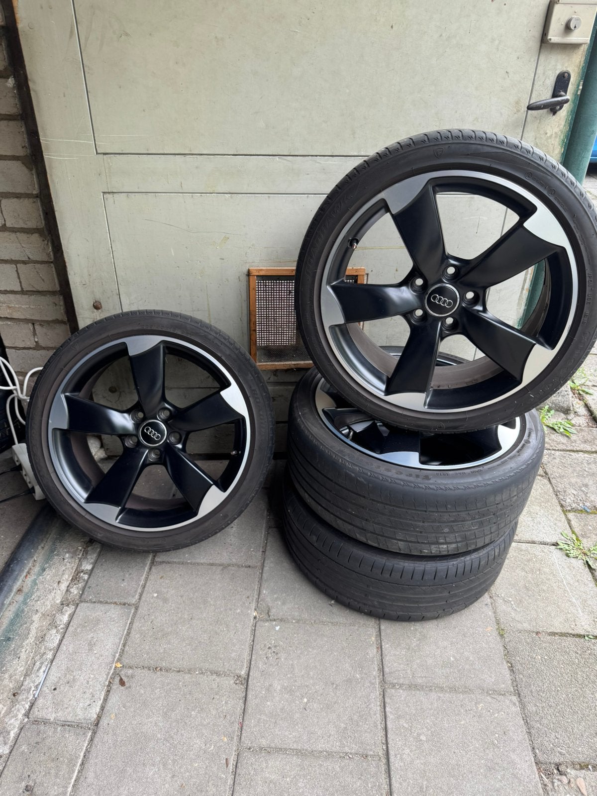 Originele Audi A3 S3 S-Line velgen 225 40 18 5x112, 18 inch, Gebruikt, Velg(en), Total car expert