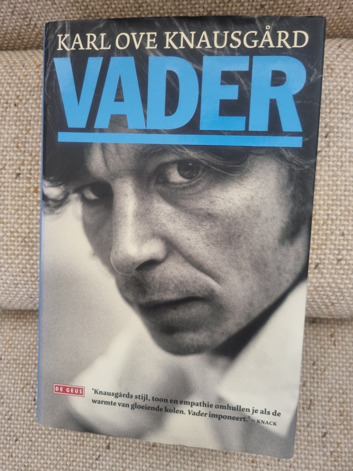 Karl Ove Knausgård - Vader, Boeken, Ophalen, Zo goed als nieuw, Karl Ove Knausgård