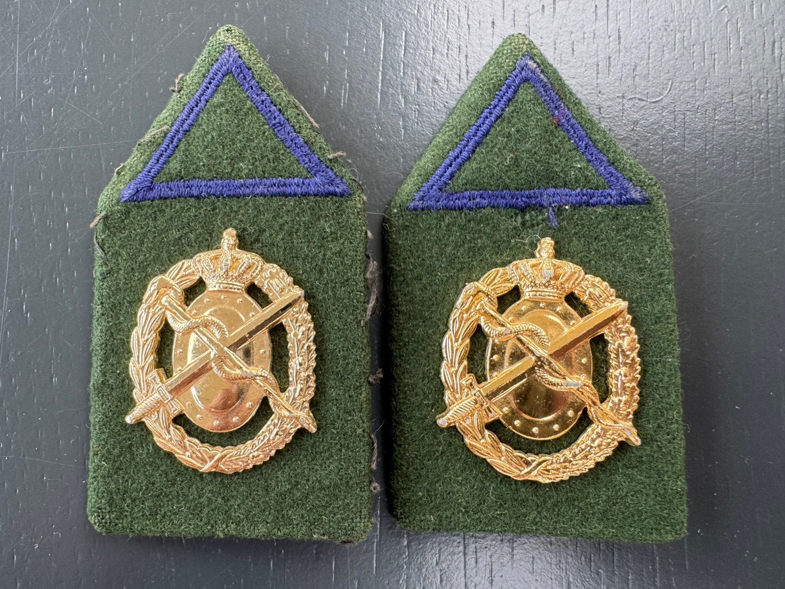 KL set kraagspiegels GNKD opleidingen, Ophalen of Verzenden, Landmacht, Nederland, Embleem of Badge