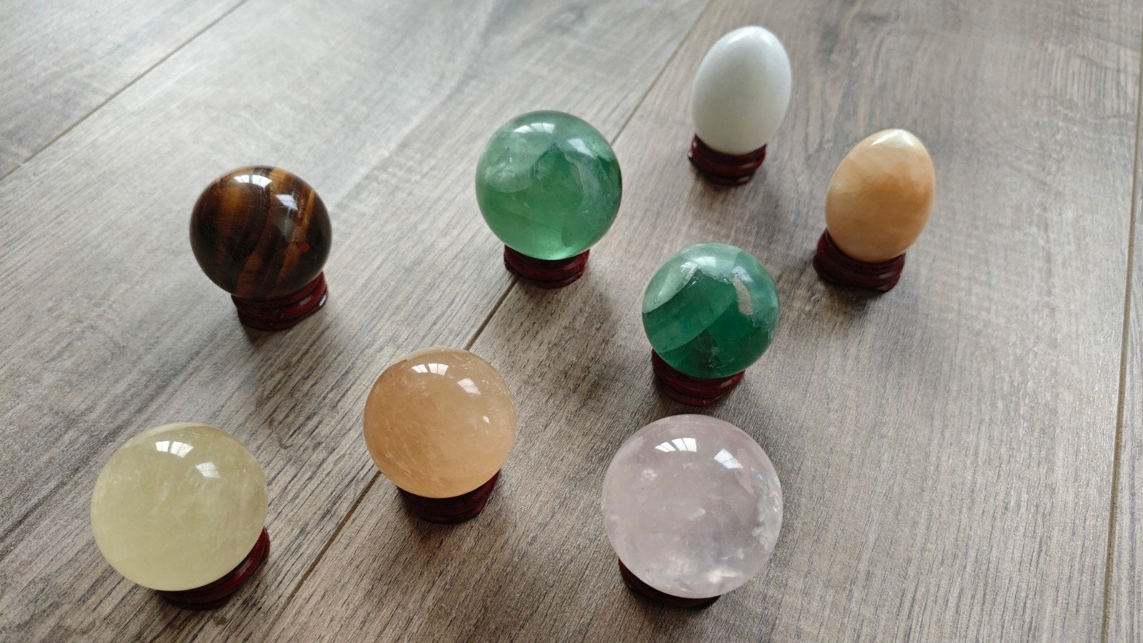 Edelsteenbollen en Eieren (Fluoriet, Tijgeroog), Ophalen of Verzenden, Zo goed als nieuw