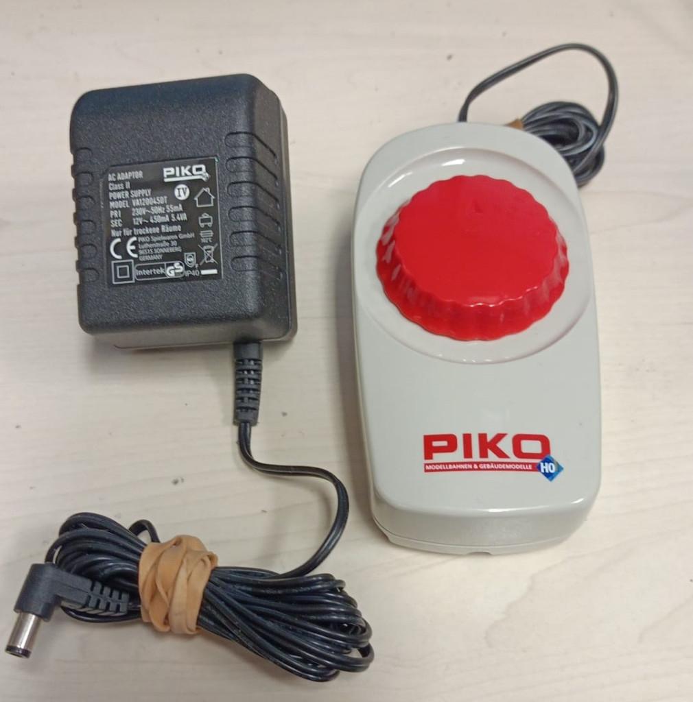 Piko rijregelaar, Transformator of Voeding, Gelijkstroom, Zo goed als nieuw, Piko