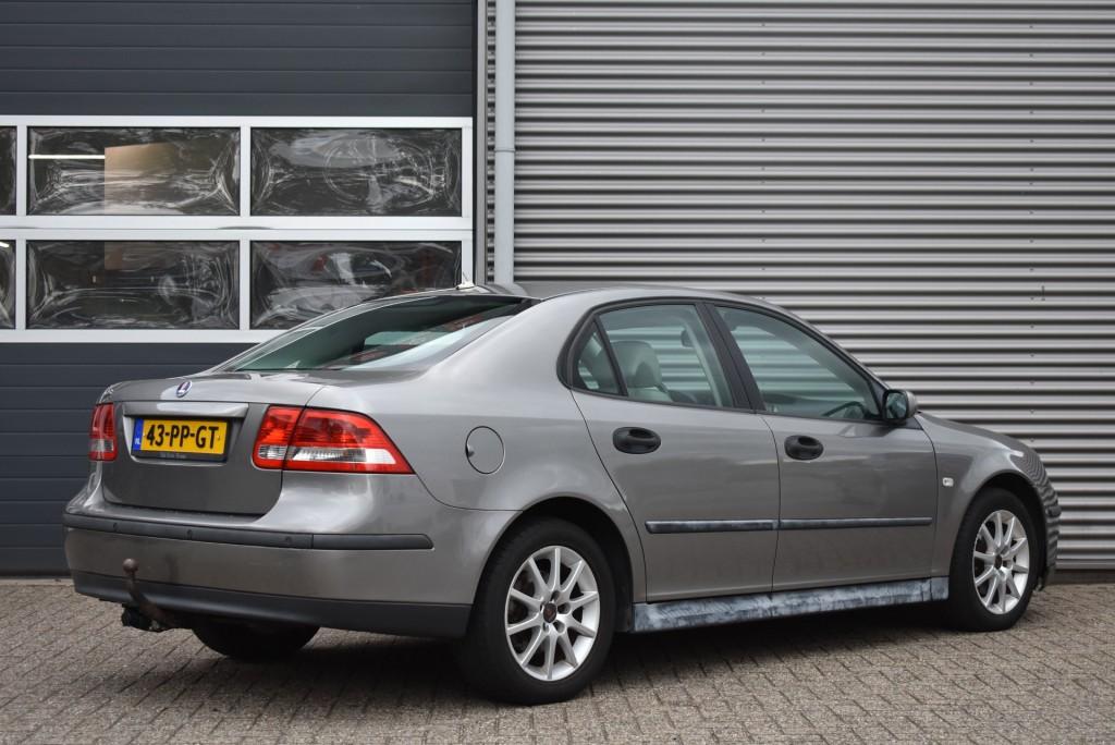 Saab 9-3 2.0T VECTOR / AIRCO / GOED ONDERHOUDEN, Auto's, Saab, Voorwielaandrijving, 1998 cc, Gebruikt, 4 cilinders