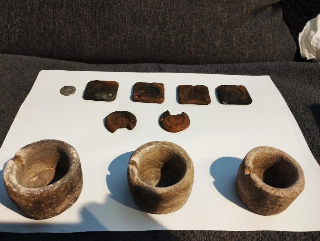 Romeinse tijd smeltkroezen en mallen., Ophalen of Verzenden