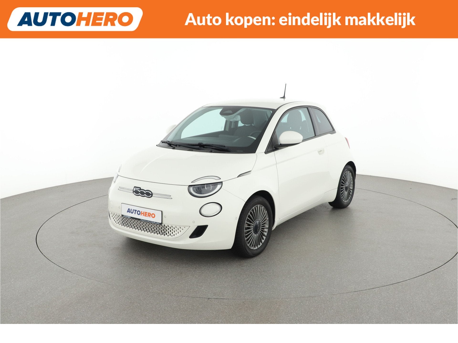 Fiat 500 Passion 42 kWh FC94046 (bj 2021, automaat), Auto's, Stof, Gebruikt, LED verlichting, Met garantie (alle)