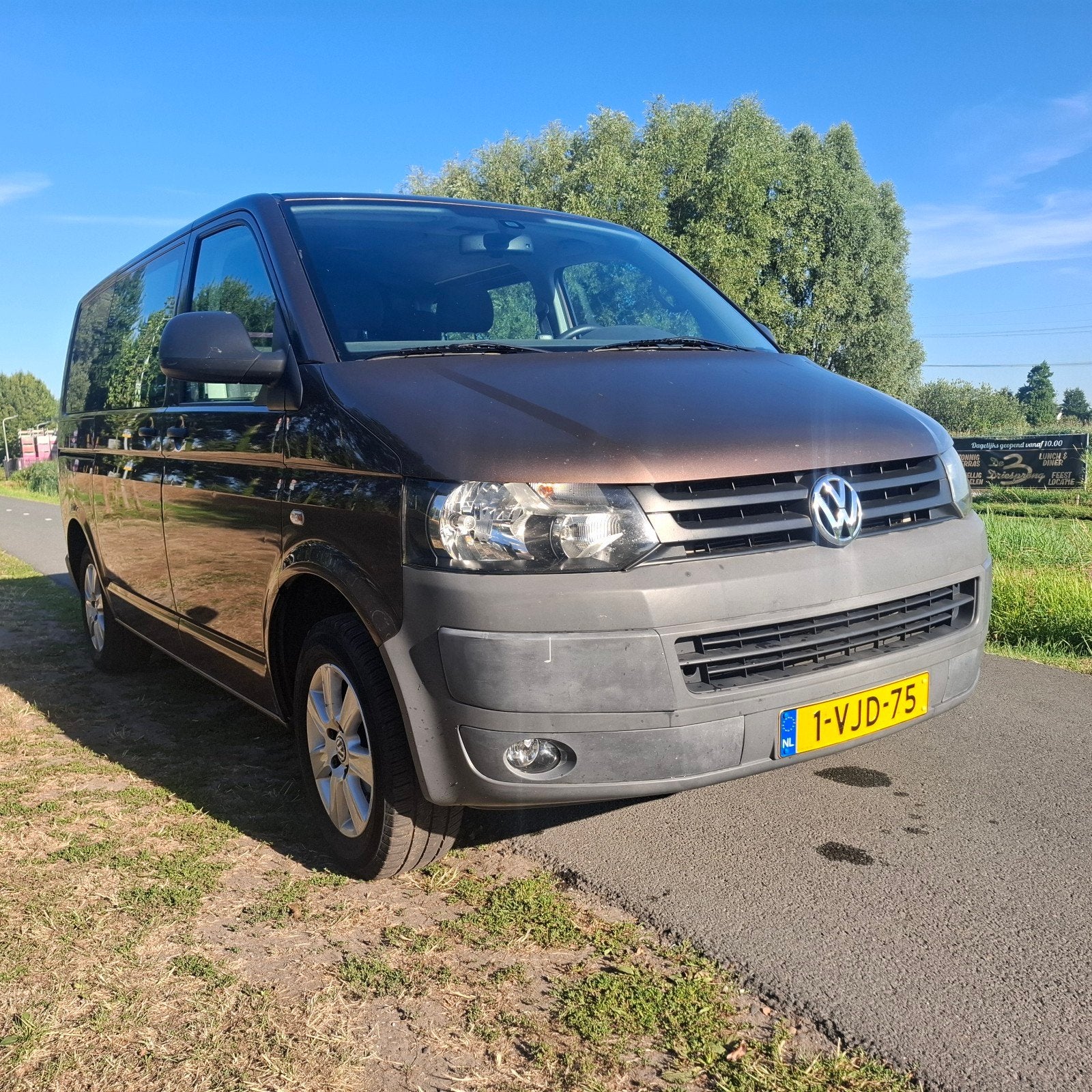 Volkswagen Transporter Bestel 2.0 D 103KW DC 2010, Voorwielaandrijving, Stof, 4 cilinders, Bruin