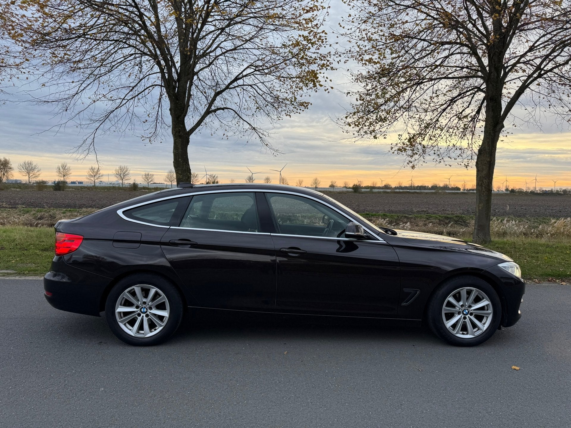 Foto 7 van BMW 3-serie Gran Turismo 320i High Executive NAP/CLIMA/LEER/