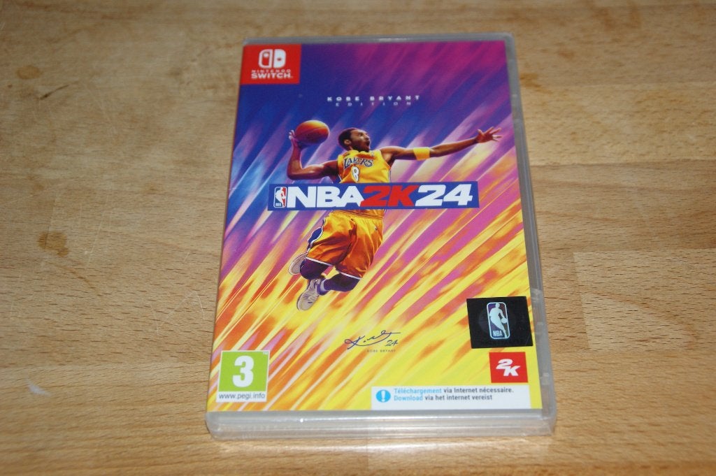 NBA 2K24 Kobe Bryant Edition (Switch) NIEUW in seal, Ophalen of Verzenden, Nintendo Benelux, Td@nintendo.nl, Sport