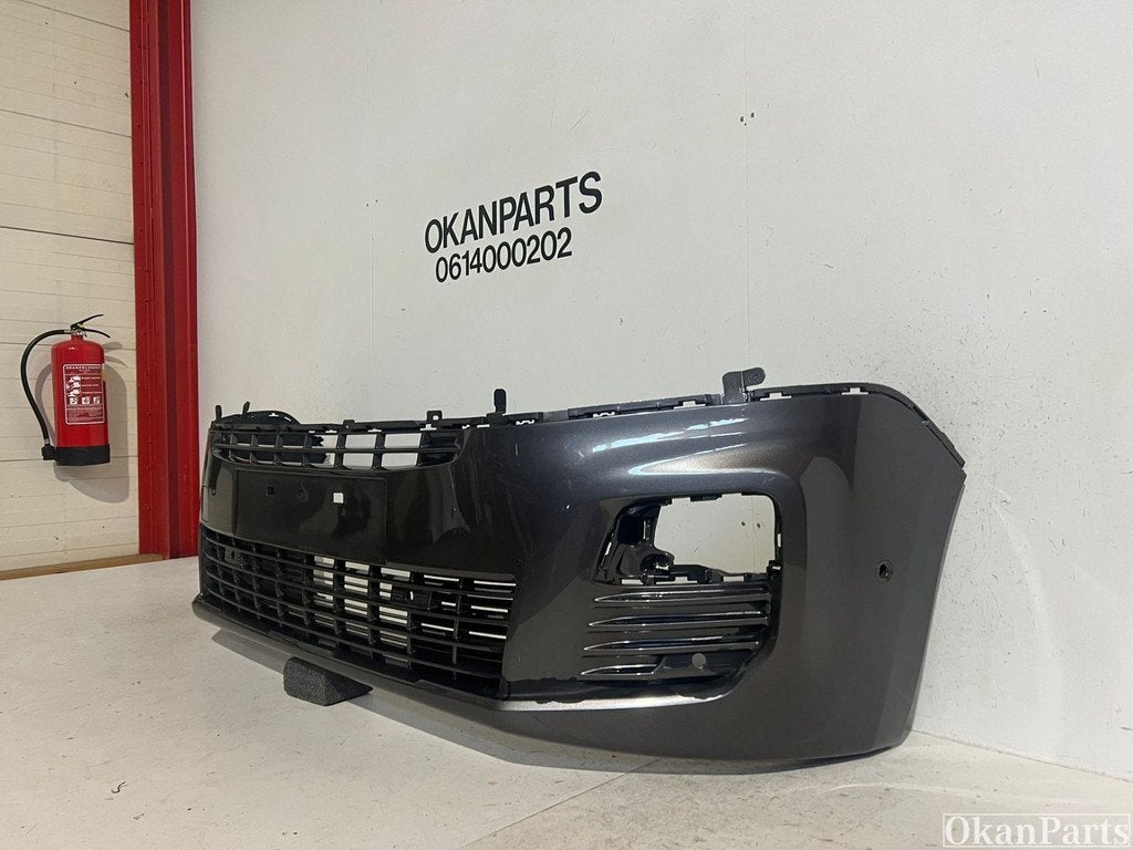 Peugeot Partner voorbumper 9816765680, Info@fabrikant.eu, Ophalen of Verzenden, Bumper, Fabrikant BV