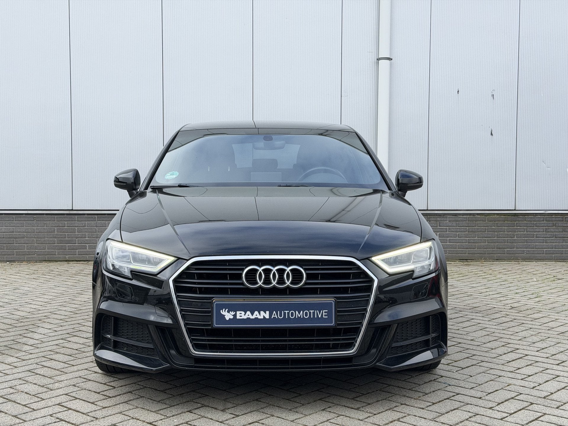 Audi A3 Sportback 30 TFSI Sport S Line Edition | Apple CarPl, Auto's, Audi, Voorwielaandrijving, Gebruikt, 1165 kg, Zwart