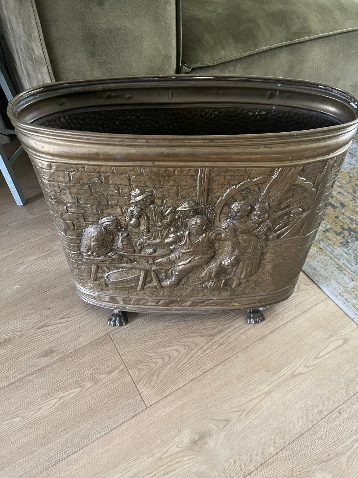 Antieke Koperen Kolenkit met Reliëfdecoratie, Ophalen, Koper