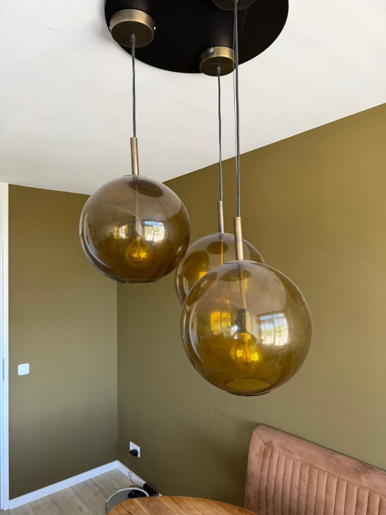 Hanglamp met 3 glazen bollen, Ophalen of Verzenden, Zo goed als nieuw, 50 tot 75 cm