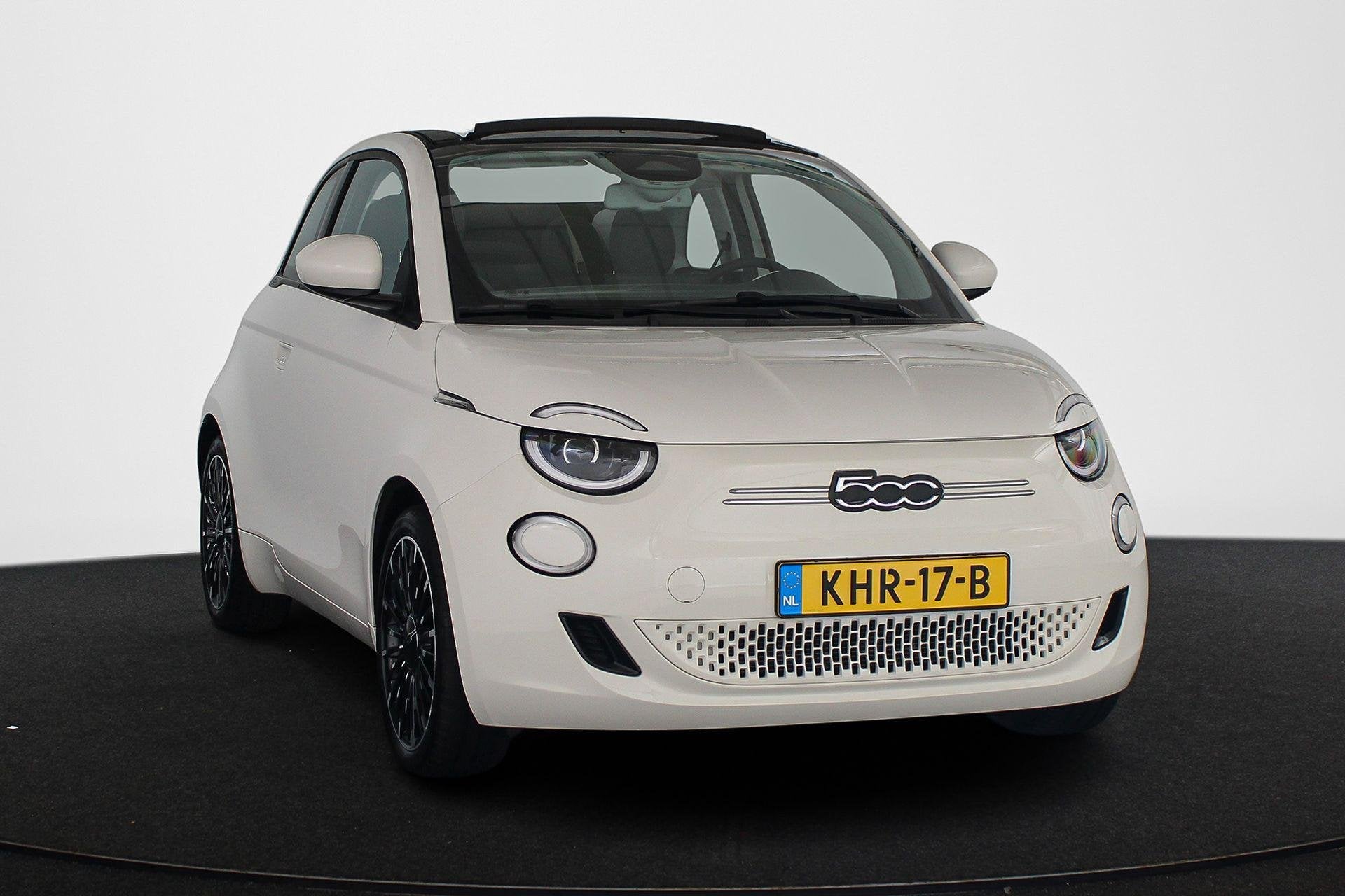 Fiat 500 C Icon 42 kWh Stoelverwarming 17'' Diamantfinish Ve, Auto's, Stof, Gebruikt, 4 stoelen, Wit