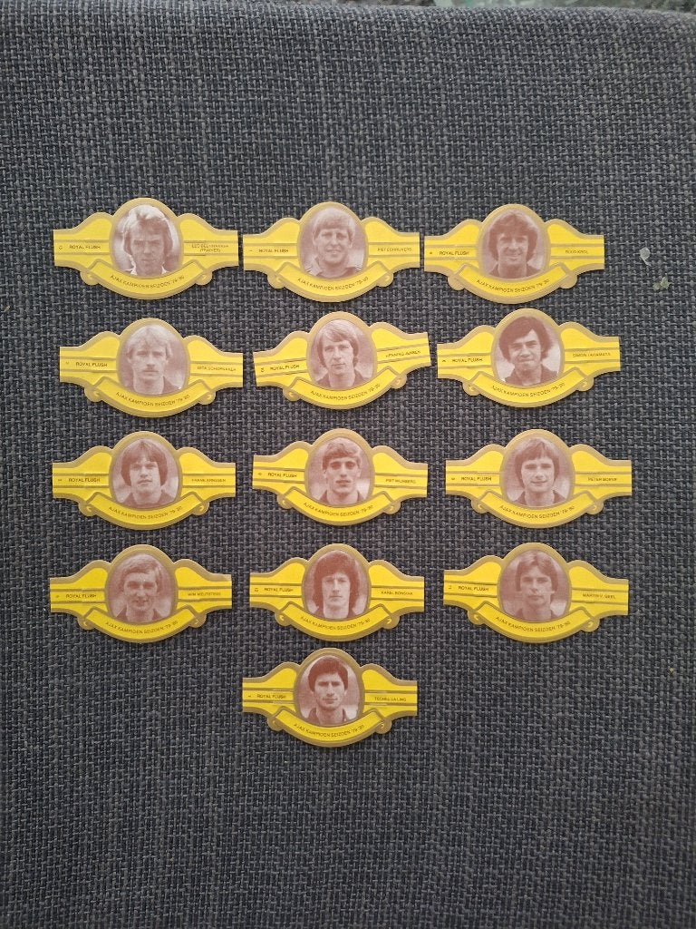 Royal Flush Sigarenbandjes Ajax 1980, Verzamelen, Verzenden, Gebruikt, Ajax, Poster, Plaatje of Sticker