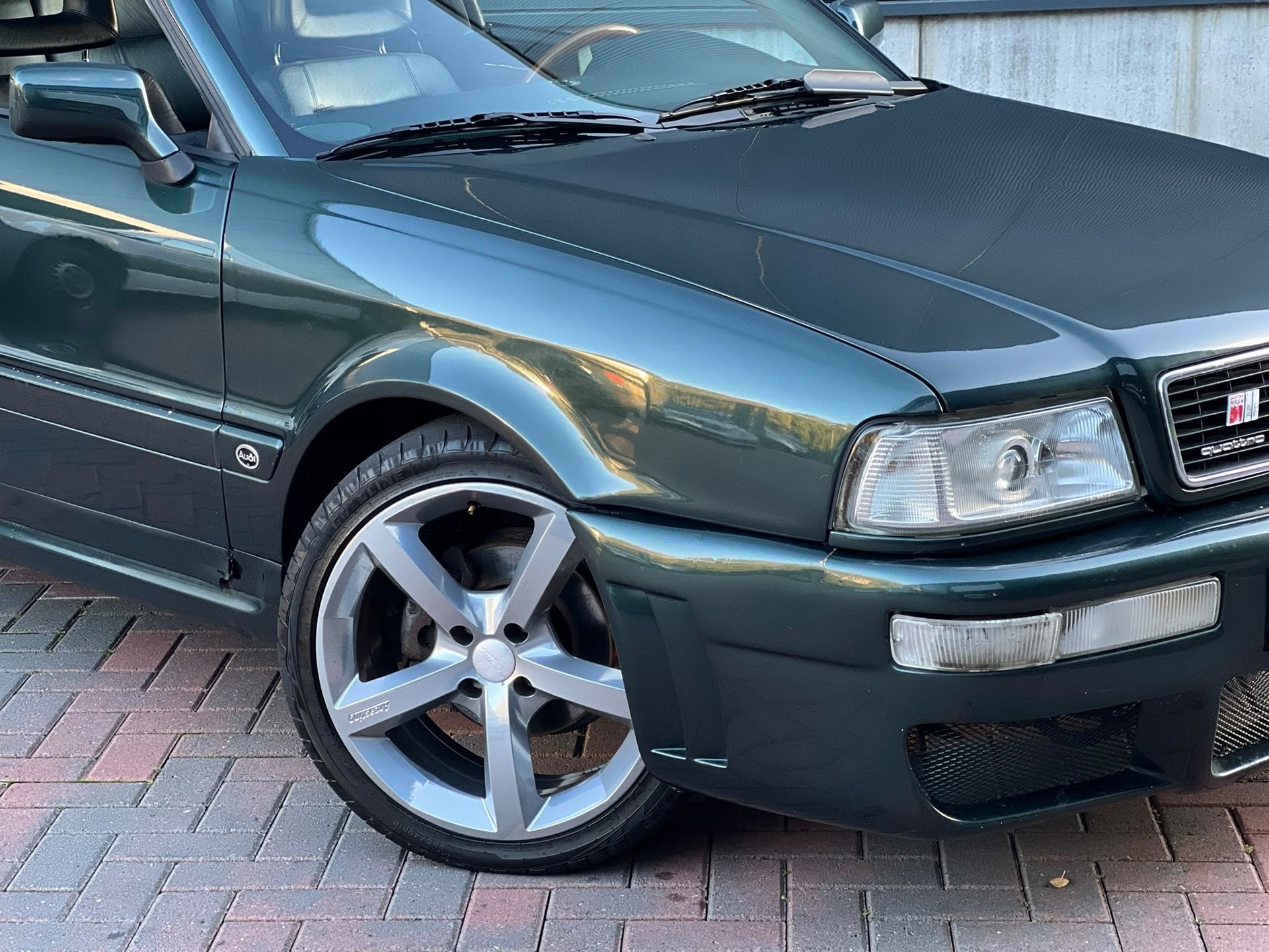 Audi Coupé 2.8 E quattro * V6 * Pano * Airco * Leer *, Auto's, Gebruikt, Zwart, Leder, Handgeschakeld