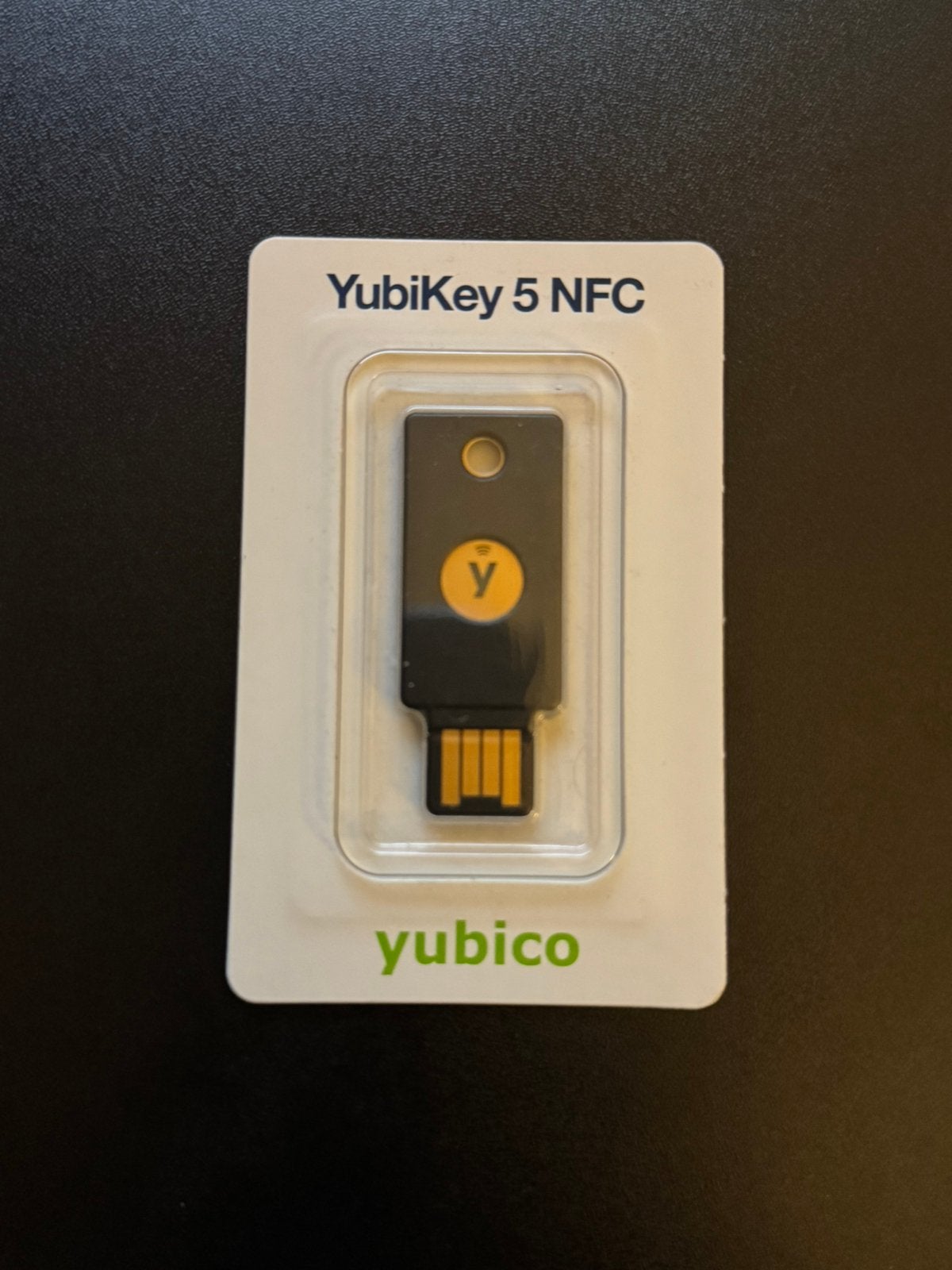 YubiKey 5 NFC, Computers en Software, Ophalen of Verzenden, Zo goed als nieuw