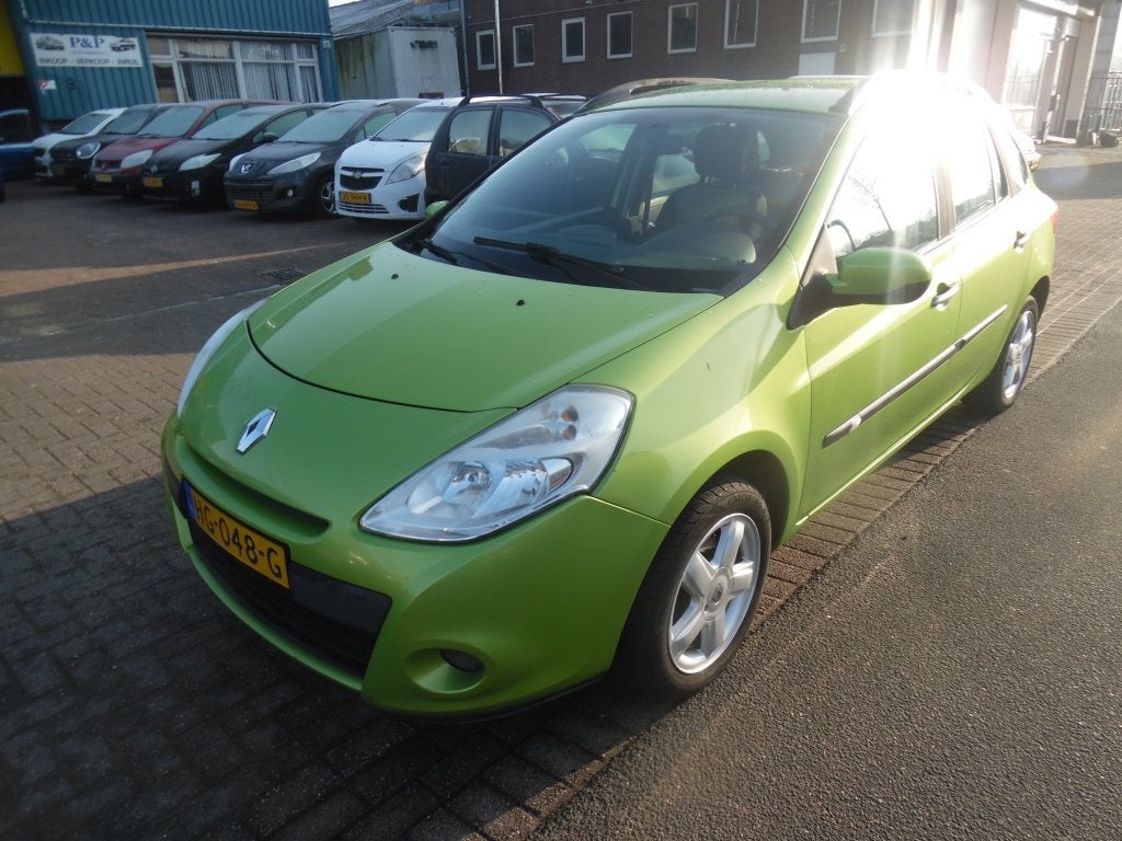 Renault Clio Estate apk 3.2027 1.2-16V Expression airco, Voorwielaandrijving, 535 kg, Gebruikt, 4 cilinders