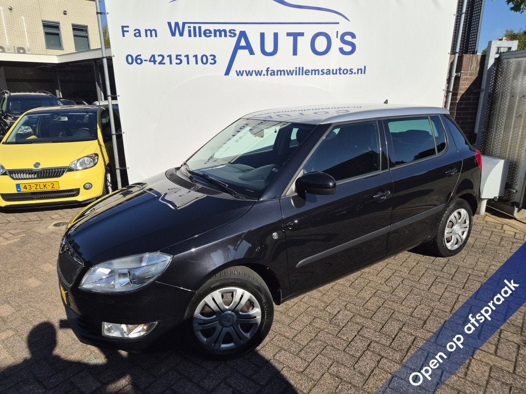 Skoda Fabia 1.2 TSI Ambition (bj 2011), Auto's, Euro 5, Zwart, 4 cilinders, Zwart
