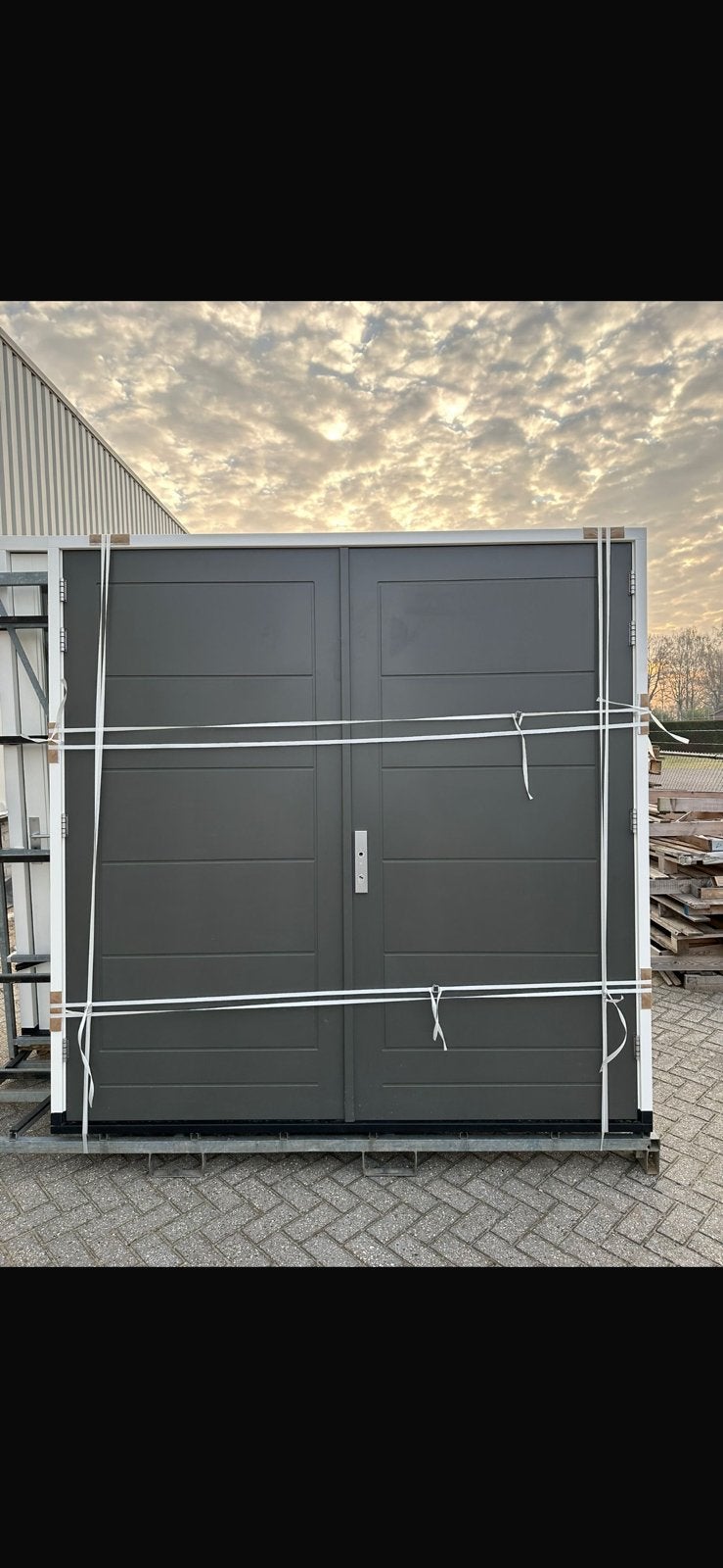Garagedeuren met kozijn 237 breed 237 hoog, Deurkozijn, 225 cm of meer, Ophalen of Verzenden, Zo goed als nieuw