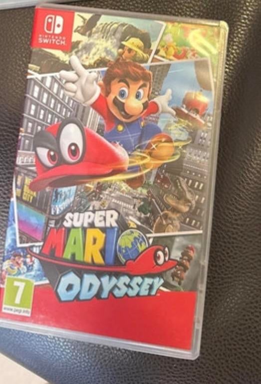 Super Mario Odyssey - Nintendo Switch, Spelcomputers en Games, Games | Nintendo Switch, Zo goed als nieuw, Avontuur en Actie, 1 speler