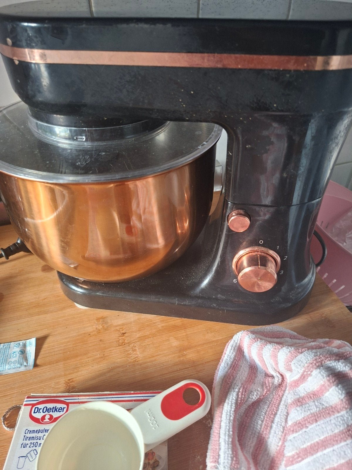 Zwarte keukenmachine met koperen kom, Gebruikt, 3 snelheden of meer, Ophalen of Verzenden, 2 tot 3 liter