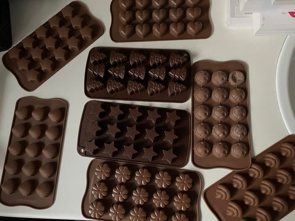 Bonbon mal, Ophalen of Verzenden, Zo goed als nieuw, Overige materialen, Minder dan 25 cm
