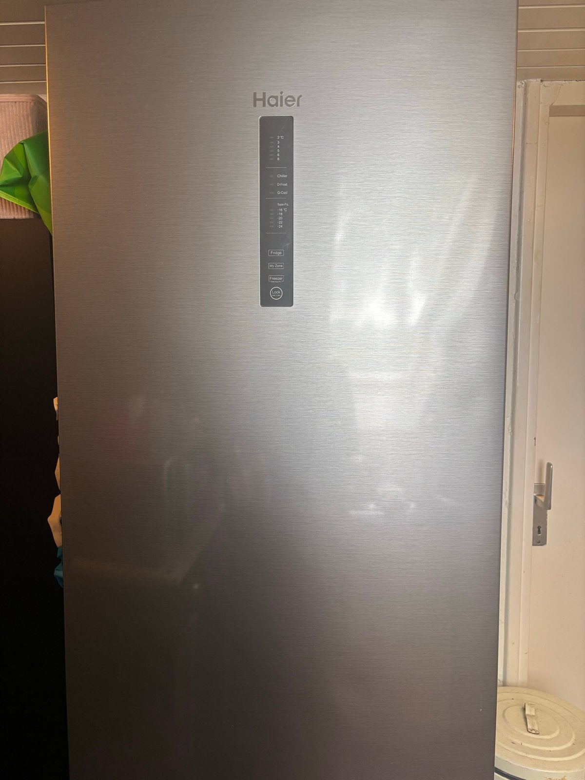 Haier Koel-vriescombinatie - Zo goed als nieuw, Ophalen, 200 liter of meer, 60 cm of meer, Met aparte vriezer