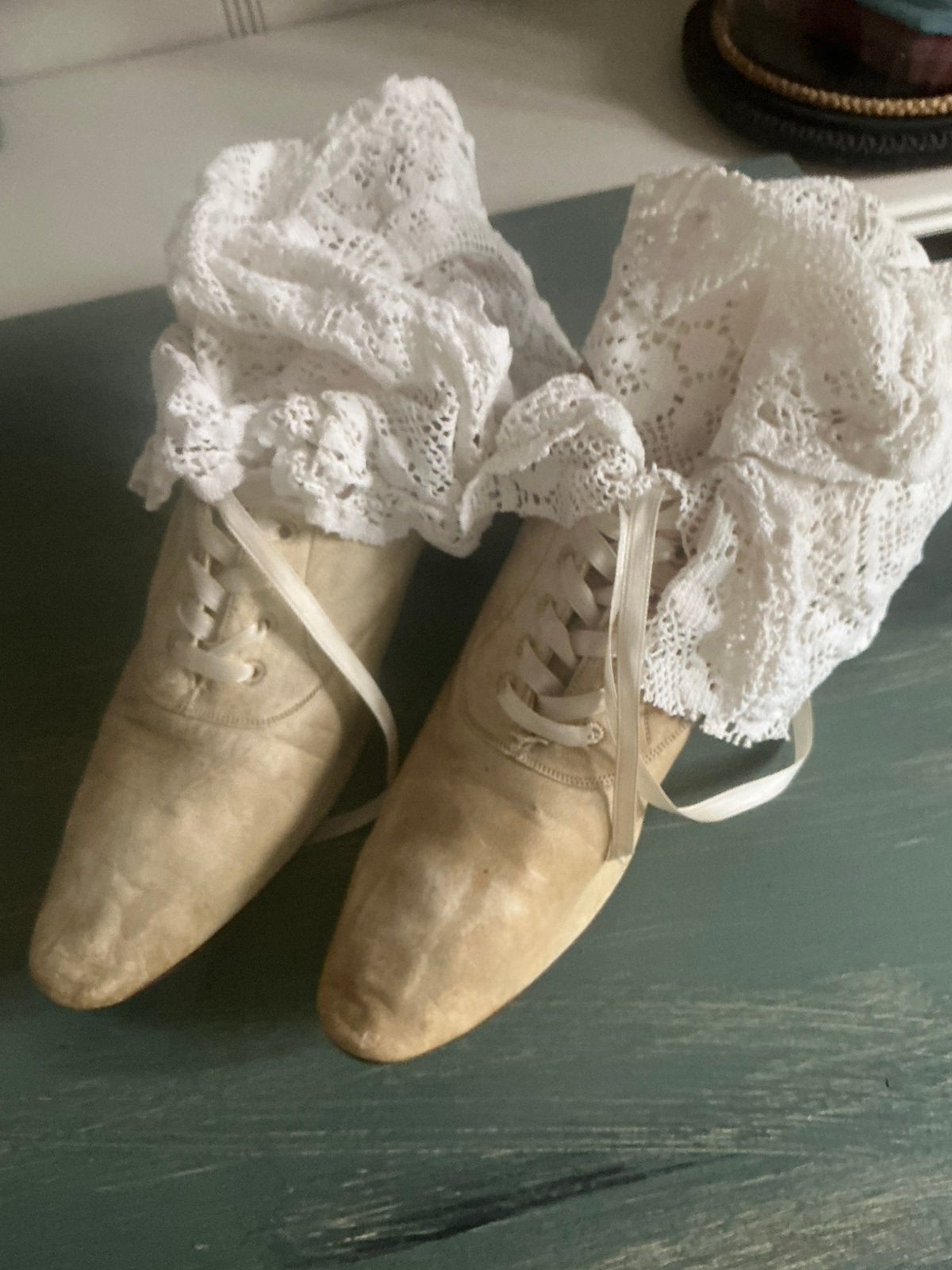 Antieke  Victoriaanse zeemleren muiltjes, Antiek en Kunst, Ophalen of Verzenden