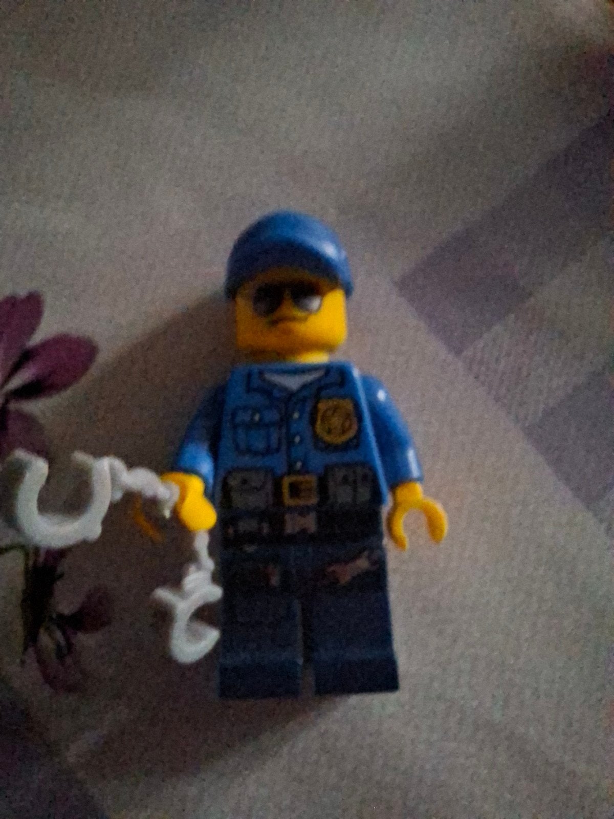 Lego City Politieagent Minifiguur met Handboeien, Ophalen of Verzenden, Zo goed als nieuw