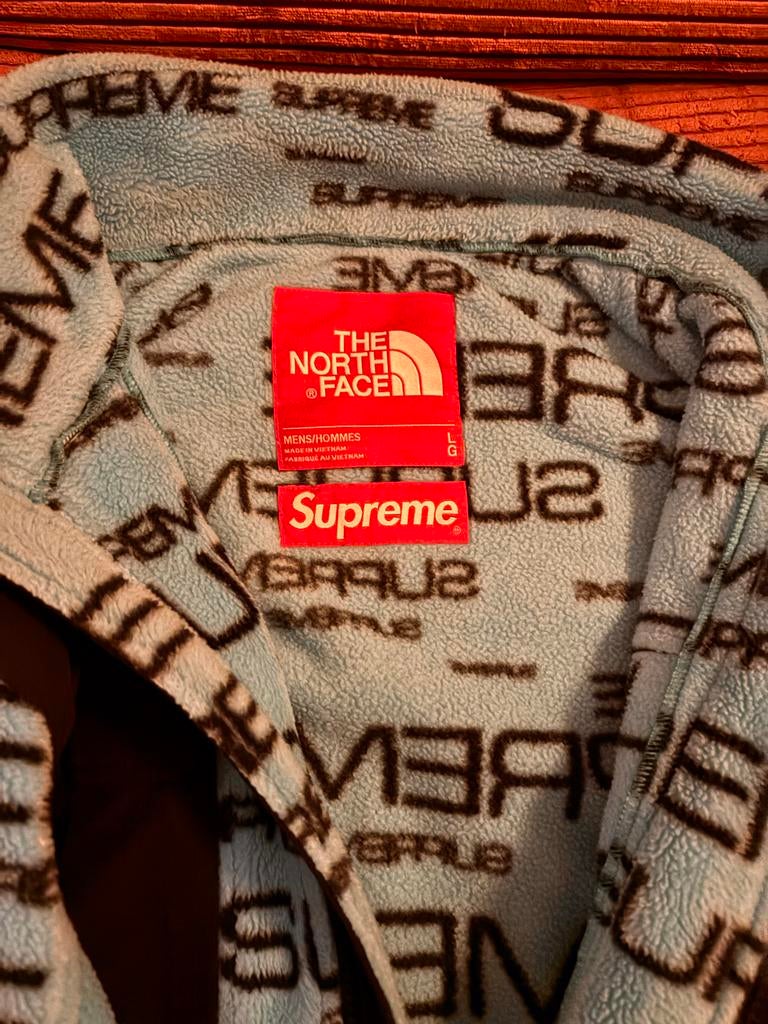 The North Face x Supreme Fleece Jas - Lichtblauw, Kleding | Heren, Jassen | Winter, Ophalen, Zo goed als nieuw, Maat 52/54 (L)
