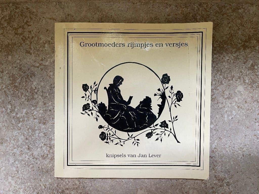 "Grootmoeders Rijmpjes en Versjes" 'Knipsels van Jan Lever', Ophalen of Verzenden, Zo goed als nieuw