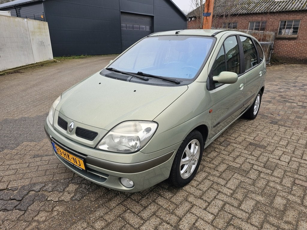 Renault Scénic 2.0-16V Dynamique,Apk,Nap,Airco,G3, 1350 kg, 136 pk, Gebruikt, 680 kg