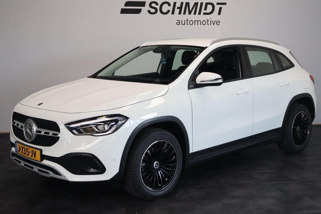 Mercedes-Benz GLA 200 Business Solution Automaat | Carplay |, Auto's, Mercedes-Benz, 12 maanden, Euro 6, 4 cilinders, Leder en Stof