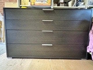 Commode, Ophalen