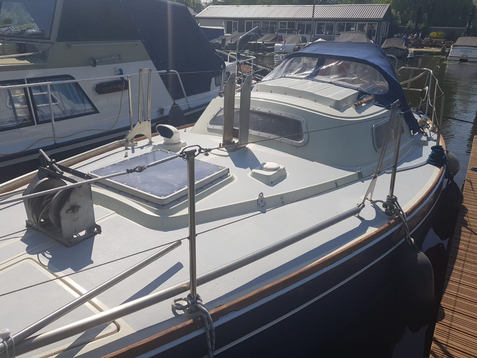 Ecume de Mer kajuit boot met inboard 16pk, Ophalen, Motor en Techniek, Motorboot