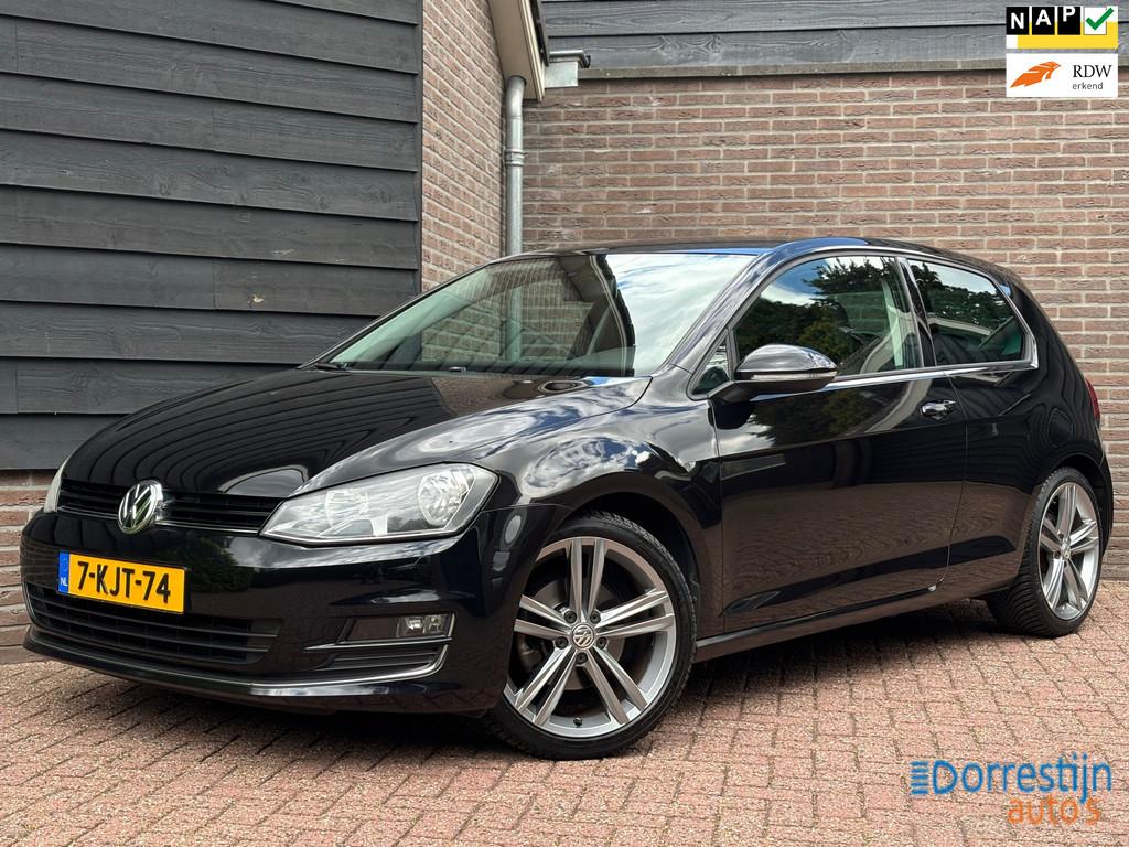 Volkswagen Golf 1.4 TSI ACT Highline | Automaat | Cruise | L, Gebruikt, 4 cilinders, Stoelverwarming, Leder en Stof