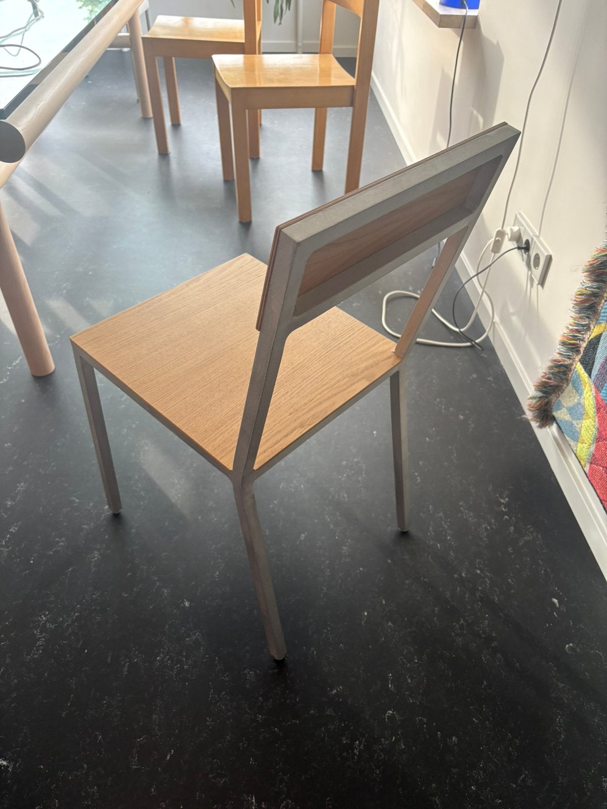 Muller van Severen Alu Chair hout, Ophalen, Twee, Bruin, Zo goed als nieuw