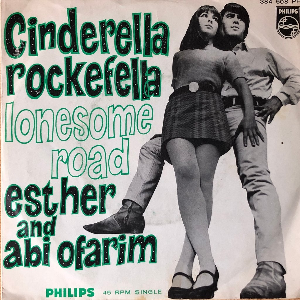 1968	Esther & Abraham Ofarim	Cinderella Rockefella, Fotohoes, 7 inch, Ophalen of Verzenden, Zo goed als nieuw