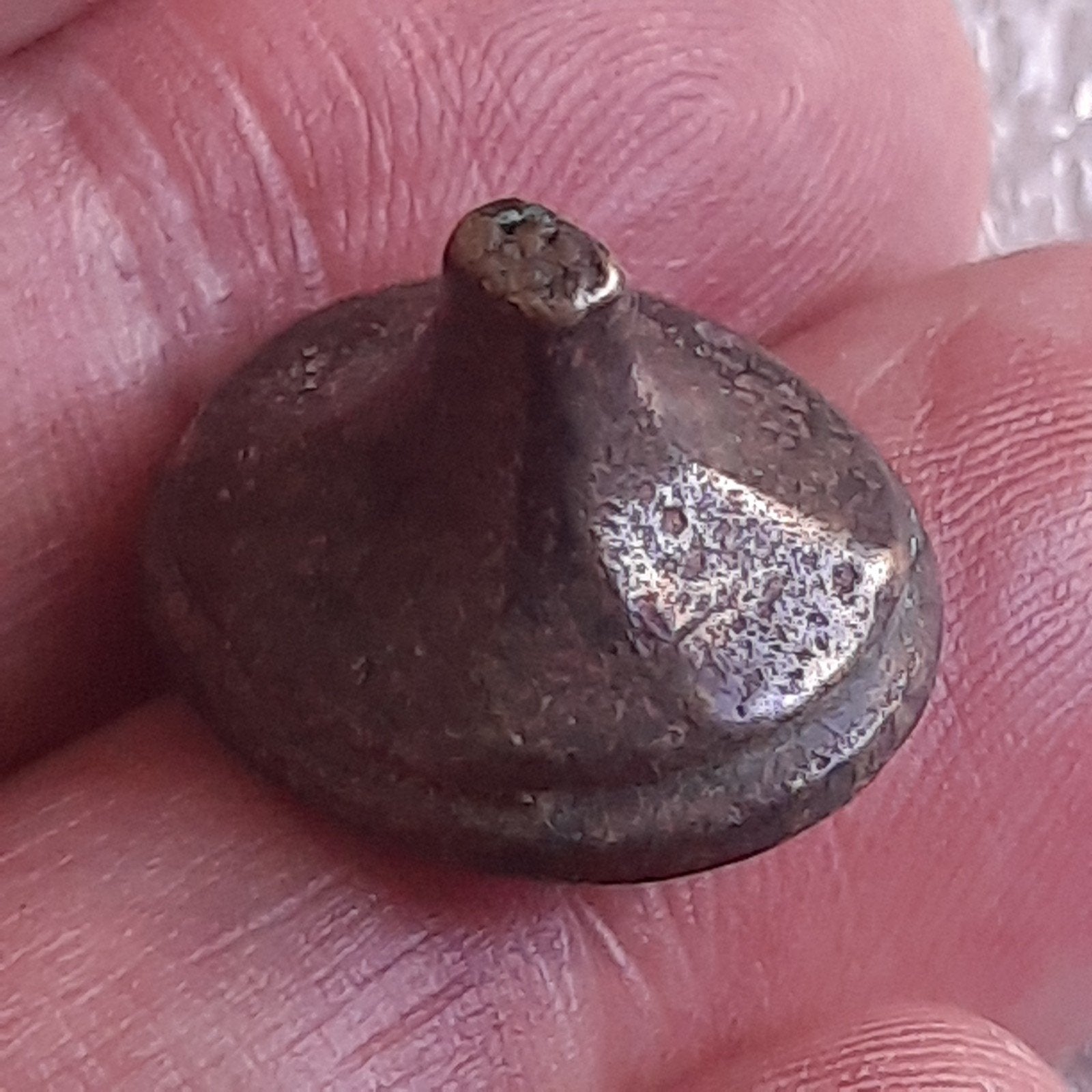 Middeleeuws Bronzen Zegelstempel Lakstempel Gekroonde V, Antiek en Kunst, Verzenden