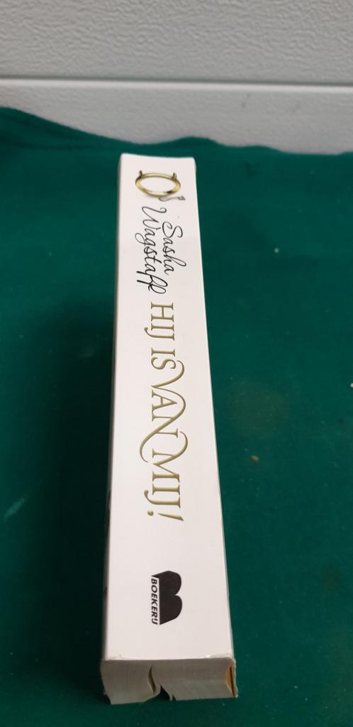Boek sasha wagstaff, Ophalen of Verzenden